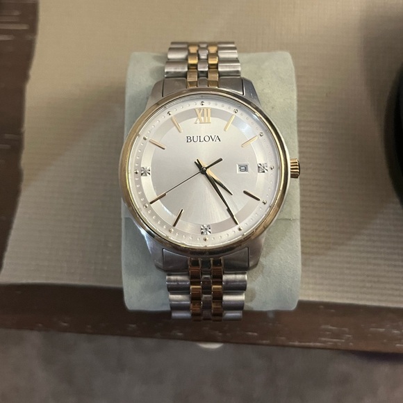 Bulova men’s Sutton watch white gold with diamonds - Picture 2 of 5